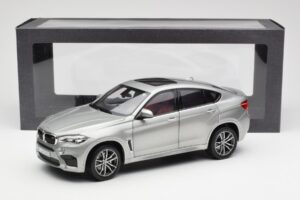 BMW X6 M F86 Donington Gris Métallisé Norev 1:18 80432364886 Métal Moulé — image 8 sur 8
