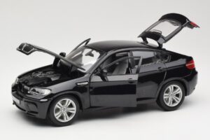 BMW X6 M E71 Noir Bburago 1:18 18-12081 Métal Moulé — image 2 sur 8