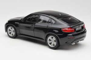 BMW X6 M E71 Noir Bburago 1:18 18-12081 Métal Moulé — image 7 sur 8