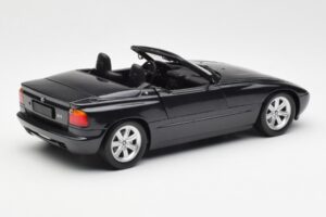 BMW Z1 Noir Métallisé Minichamps 1:18 180020100 Métal Moulé — image 3 sur 8