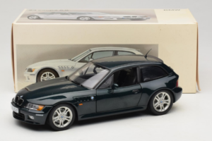 BMW Z3 Coupe 2.8 Vert Édition Concessionnaire UT Models 1:18 80439422349 Métal Moulé — image 8 sur 8