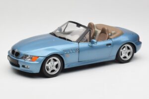 BMW Z3 E36/7 James Bond Goldeneye Bleu Métallisé UT Models 1:18 180024336 Métal Moulé
