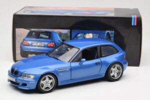 BMW Z3 M Coupe E36/8 Noir UT Models 1:18 80439422194 Métal Moulé — image 8 sur 8