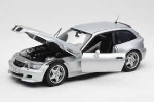BMW Z3 M Coupe E36/8 Argent UT 1:18 80430020856 Métal Moulé — image 2 sur 8