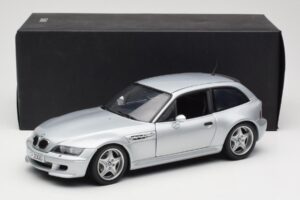 BMW Z3 M Coupe E36/8 Argent UT 1:18 80430020856 Métal Moulé — image 8 sur 8