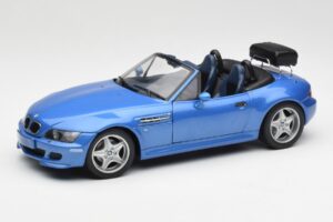 BMW Z3 M Roadster Avec Porte-Bagages Bleu Métallique UT Models 1:18 20416 Métal Moulé