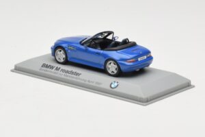 BMW Z3 Roadster 2.8 Bleu Minichamps 1:43 BMW003 Métal Moulé — image 3 sur 4