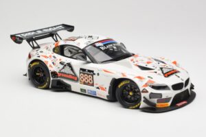 BMW Z4 E89 GT3 #888 Triple Eight Racing L. Mowle / J. Ratcliffe 24 Hours of Spa 2015 Minichamps 1:18 151152388 Métal Moulé — image 4 sur 6