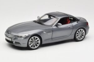 BMW Z4 E89 sDrive 35i Space Grey Metallic Kyosho 1:18 80432147085 Métal Moulé