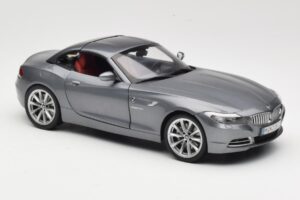 BMW Z4 E89 sDrive 35i Space Grey Metallic Kyosho 1:18 80432147085 Métal Moulé — image 6 sur 8