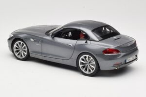BMW Z4 E89 sDrive 35i Space Grey Metallic Kyosho 1:18 80432147085 Métal Moulé — image 7 sur 8