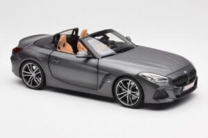 BMW Z4 G29 Gris Metallic Norev 1:18 183270 Métal Moulé — image 6 sur 8