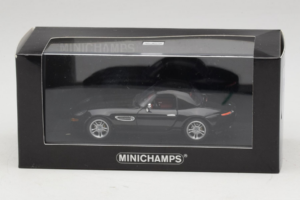 BMW Z8 Noir Hardtop Minichamps 1:43 BMW018 Métal Moulé — image 4 sur 4