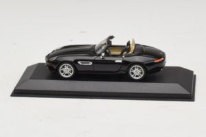 BMW Z8 Cabriolet Noir Minichamps 1:43 80420026607-R1 Métal Moulé