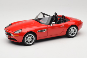 BMW Z8 Rouge Kyosho 1:18 80439411730 Métal Moulé