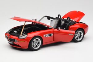 BMW Z8 E52 Rouge AUTOart 1:18 70513 Métal Moulé — image 2 sur 8