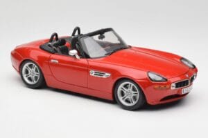 BMW Z8 E52 Rouge Métallisé Bburago 1:18 18-12032 Métal Moulé — image 6 sur 8