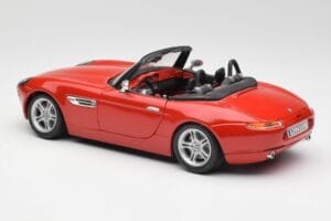 BMW Z8 E52 Rouge Métallisé Bburago 1:18 18-12032 Métal Moulé — image 7 sur 8