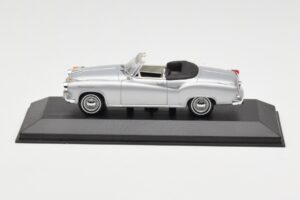 Borgward Isabella Cabriolet Argent Minichamps 1:43 400096030 Métal Moulé