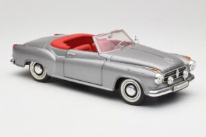 Borgward Isabella Cabriolet Argent Revell 1:18 8411 Métal Moulé — image 6 sur 8