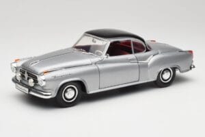 Borgward Isabella Coupé Gris & Noir Revell 1:18 8989 Métal Moulé