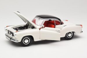 Borgward Isabella Coupé Blanc Revell 1:18 08982-W1 Métal Moulé — image 2 sur 8