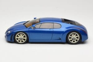 Bugatti EB 18.3 Chiron Bleu AUTOart 1:18 70911 Métal Moulé — image 4 sur 8
