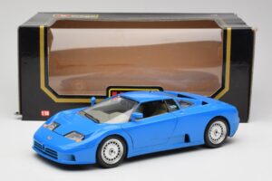 Bugatti EB110 Bleu Bburago 1:18 3035 Métal Moulé — image 8 sur 8