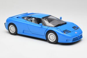 Bugatti EB110 GT Bleu Anson 1:18 30303-W Métal Moulé — image 6 sur 8