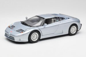 Bugatti EB110 SS Argent Anson 1:18 30303-W-M2 Métal Moulé