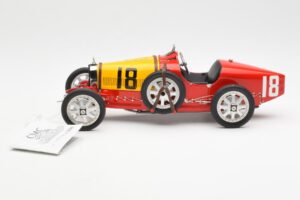 Bugatti T35 National Colors Spain CMC 1:18 M-100-B-016 Métal Moulé — image 3 sur 6