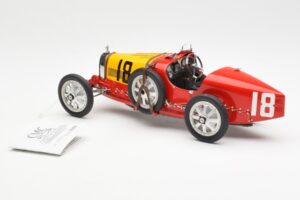 Bugatti T35 National Colors Spain CMC 1:18 M-100-B-016 Métal Moulé — image 5 sur 6
