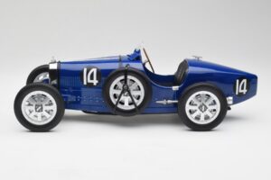 Bugatti Type 35 #14 Dark Blue Norev 1:12 125703 Métal Moulé — image 3 sur 6