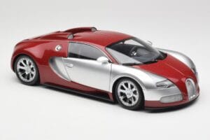 Bugatti Veyron Edition Centenaire Chrome Red Minichamps 1:18 100110851-O Métal Moulé — image 6 sur 8