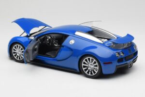 Bugatti Veyron Bleu Clair Bleu Foncé Minichamps 1:18 100110821 Métal Moulé — image 5 sur 8