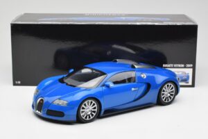 Bugatti Veyron Bleu Clair Bleu Foncé Minichamps 1:18 100110821 Métal Moulé — image 8 sur 8