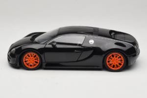Bugatti Veyron Super Sport Black Metallic Minichamps 1:18 100110842 Métal Moulé — image 4 sur 8