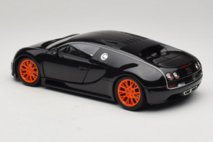 Bugatti Veyron Super Sport Black Metallic Minichamps 1:18 100110842 Métal Moulé — image 7 sur 8