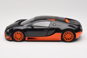 Bugatti Veyron Super Sport Top Gear Edition Minichamps 1:18 519101101 Métal Moulé — image 4 sur 8