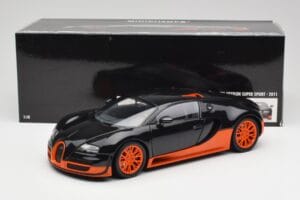 Bugatti Veyron Super Sport World Record Edition Carbon & Orange Minichamps 1:18 100110840 Métal Moulé — image 8 sur 8