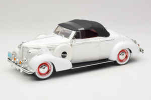 Buick Century Cabriolet Blanc Signature Models 1:18 18131 Métal Moulé
