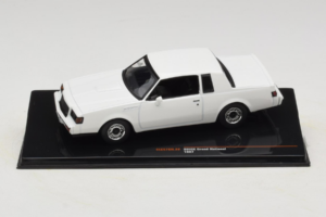 Buick Grand National Blanc IXO 1:43 CLC576N Métal Moulé