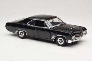 Buick GS 400 Noir American Muscle 1:18 33086 Métal Moulé — image 6 sur 8