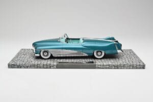 Buick Le Sabre Concept Turquoise Metallic Minichamps 1:18 107141232 Métal Moulé — image 3 sur 6