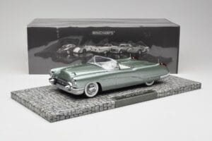 Buick Wildcat I Concept Mint Green Metallic Minichamps 1:18 107141332 Métal Moulé — image 6 sur 6