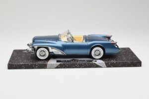 Buick Wildcat II Concept Bleu Minichamps 1:18 107141220 Métal Moulé — image 3 sur 6
