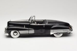 Buick Y-Job Noir Anson 1:18 30409 Métal Moulé — image 4 sur 8