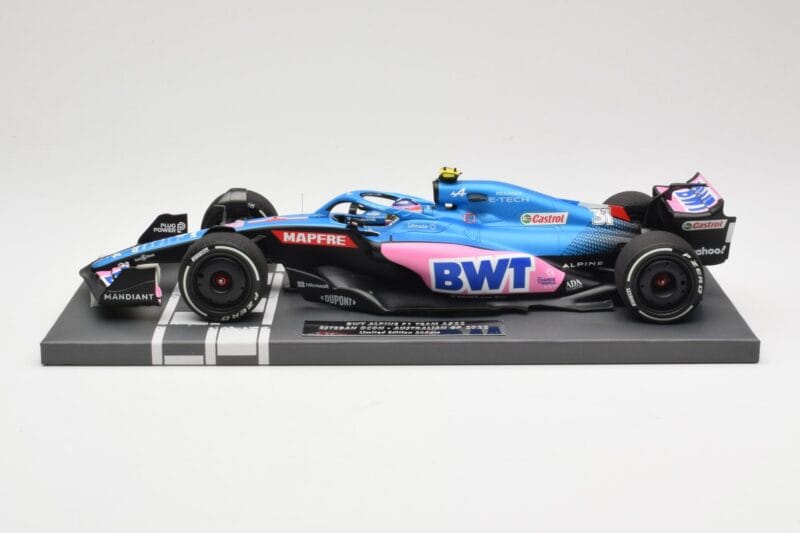 BWT Alpine A522 #31 E. Ocon Australian GP 2022 Minichamps 1:18 117220331 Métal Moulé