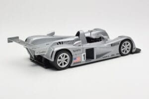 Cadillac Northstar LMP #1 24 Hours of Le Mans 2000 Hot Wheels 1:18 29225 Métal Moulé — image 3 sur 8