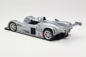 Cadillac Northstar LMP #1 24 Hours of Le Mans 2000 Hot Wheels 1:18 29225 Métal Moulé — image 7 sur 8